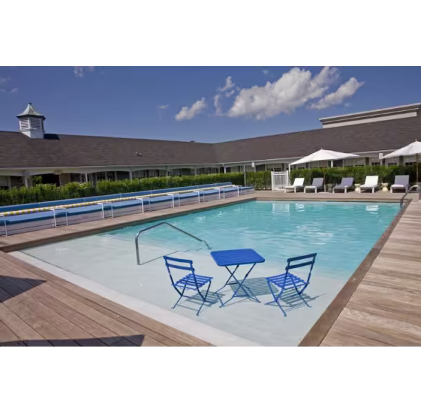 capri-hotel-southampton-1--48698c835056b3a_48698dd4-5056-b3a8-49431c0ac483f717.avif